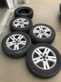 225 65R17 used Tires on 17" rims dodge caravan/dodge journey