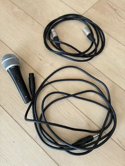 Shure PG58 microphone, View more
