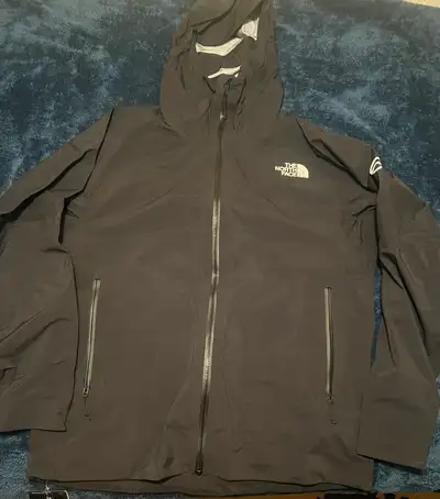 Men’s Summit Series Chamlang FUTURELIGHT™ Jacket, View more