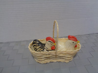 Chickens  in a Basket salt/pepper shakers. Made in Hong Kong