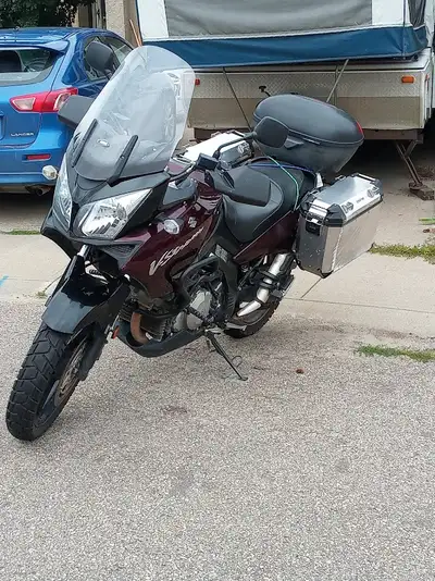 Offers!? great shape adventure touring bike with new aluminum sidebags,original topcase,great shinko...