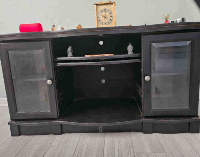 TV stand in TV Tables & Entertainment Units in Chatham-Kent