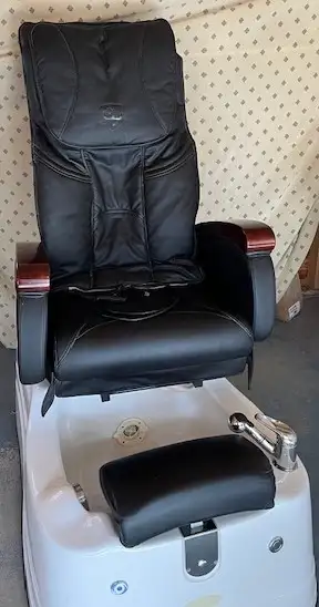 Pedicure Chair with foot spa and back massage, View more
