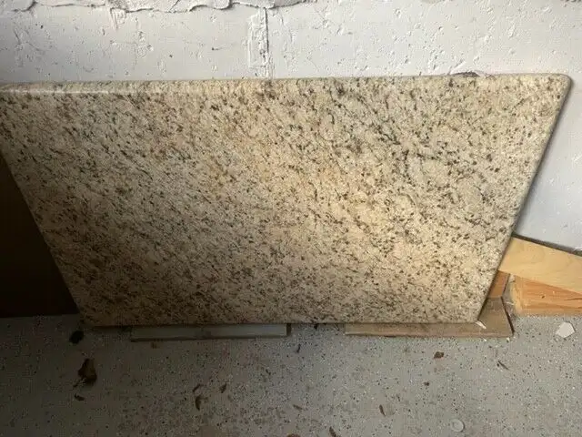 Granite counter top in Cabinets & Countertops in Markham / York Region - Image 2