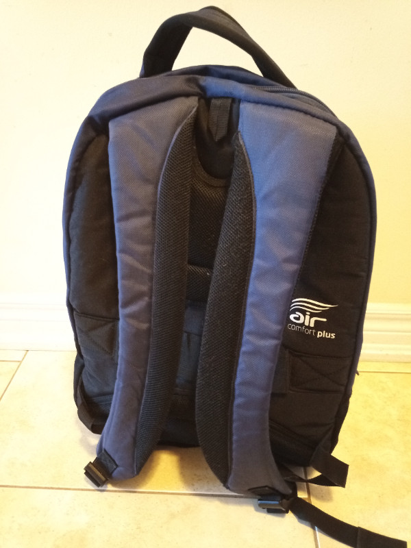 American Tourister Backpack and a Black Gym bag. $5 each in Other in Mississauga / Peel Region - Image 2