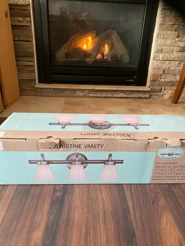 Kristine Vanity - Brand New in Box in Indoor Lighting & Fans in Oshawa / Durham Region - Image 3