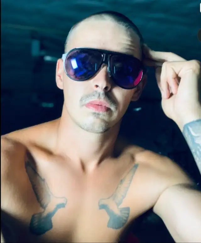 Young 31 year old Russian man looking for an older female :)