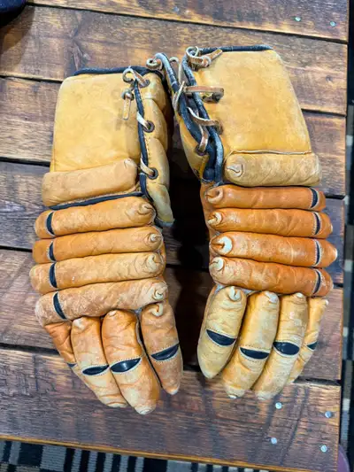 Vintage Spalding Hockey Gloves –Horsehide Leather Player Pair, View more