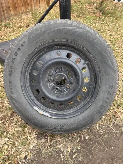 Fit Dodge Grand Caravan Used for one Season Like New