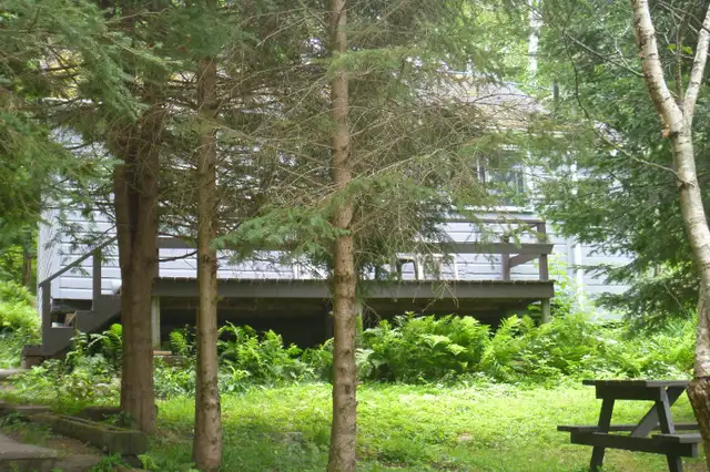 The Narrows Kamp/ Lake Nosbonsing in Ontario in Canada - Image 4
