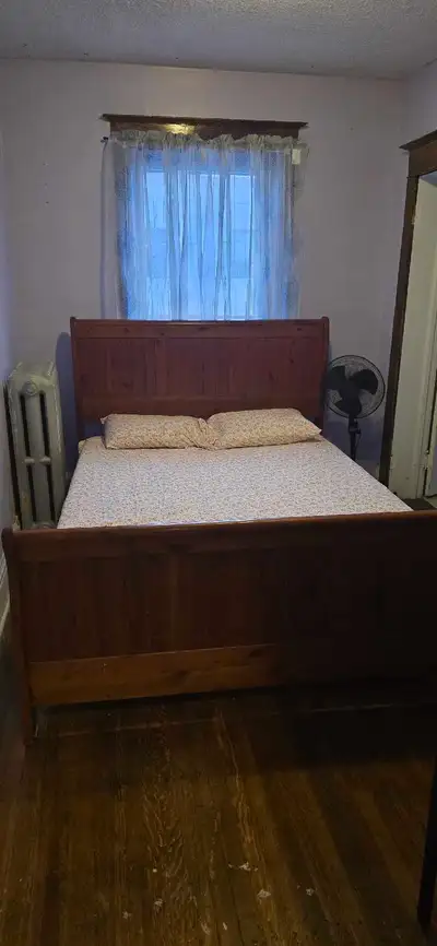 3 x Furnished Bedrooms in 3 bedroom apartment Midtown.