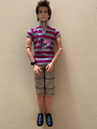 7 Ken dolls (Barbie series) : Clean, Smoke Free, Exc Cond