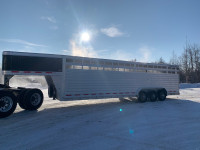 Livestock trailer 