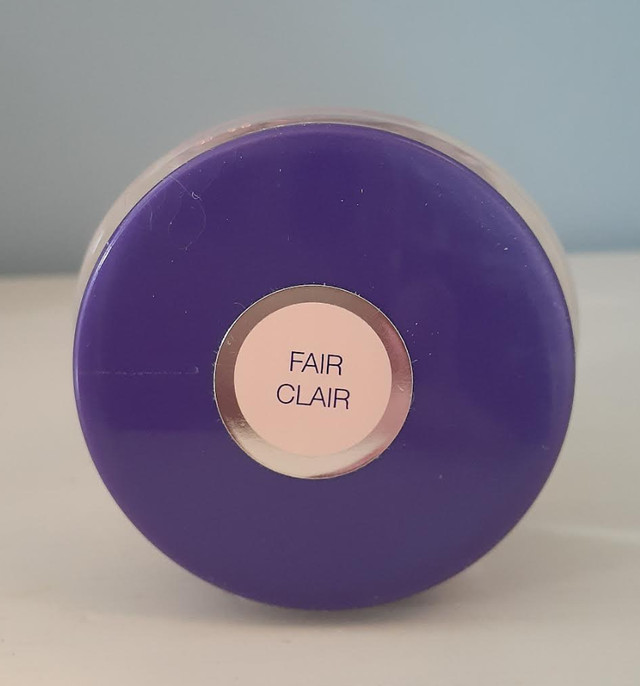 Covergirl + Olay Facelift Effect Firming Makeup Fair - 30ml in Health & Special Needs in Markham / York Region - Image 3
