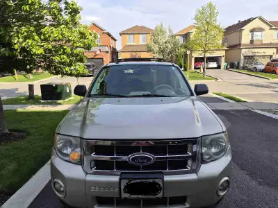 For sale: 2010 Ford Escape, XLT trim, 3.0L V6 engine. Mileage: 230,000 km. Clean , mostly driven on...