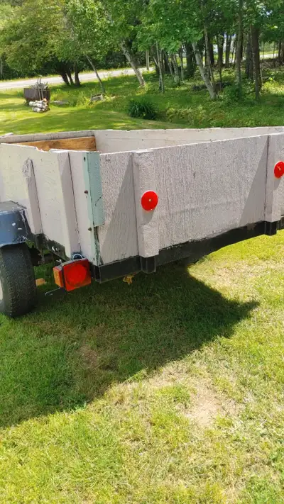 new floor, new led lights new paint removable tail gate, 1''7/8 coupler, spare tire, will need to be...