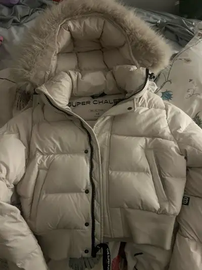 The Super Chalet Puff™ white for women (Aritzia), View more