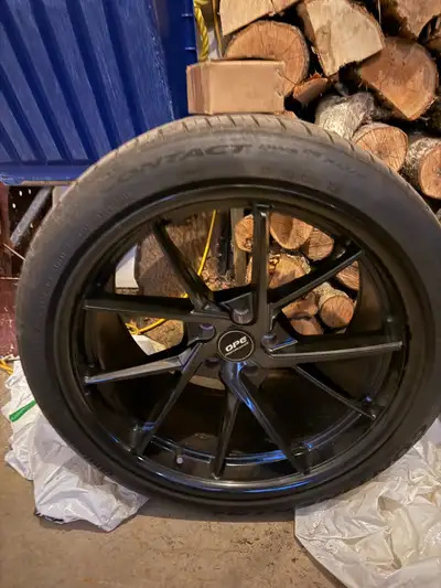 Perfect condition 20 inch black OPE performance rims with 20/35/275 Continental all season tires on...