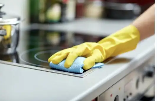 Cleaning lady64840202159746124