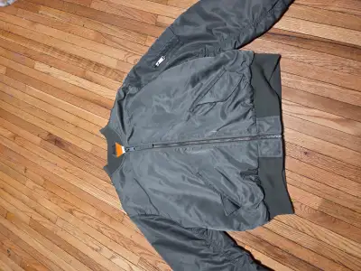 Aritzia closet clean out! , View more
