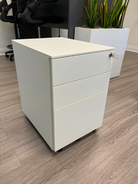3-Drawer White Lockable Mobile Cabinet