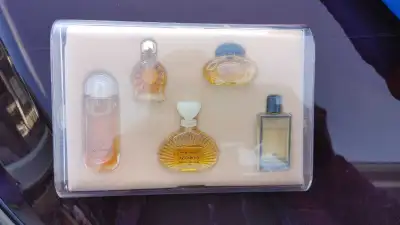 5 fragrance set of miniature perfume bottles, View more