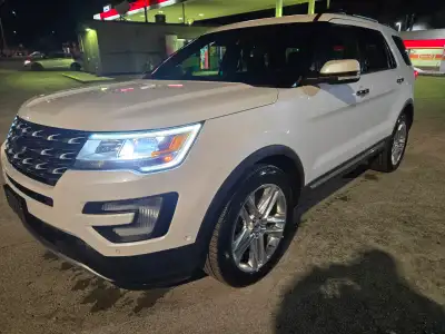 Safetied, All wheel drive, massaging seats, touch button power Stow&go rear seats, power trunk, dual...