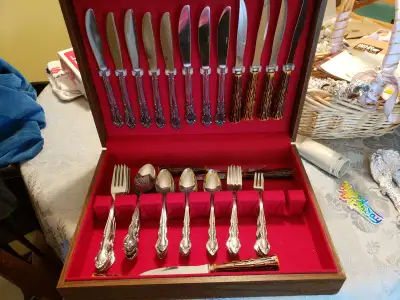 STAINLESS STEEL CUTLERY SET, View more
