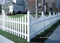 3.5’ White picket fence