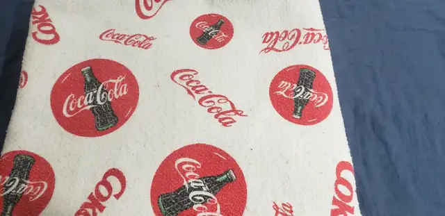 Coke blanket in Bedding in Stratford - Image 2