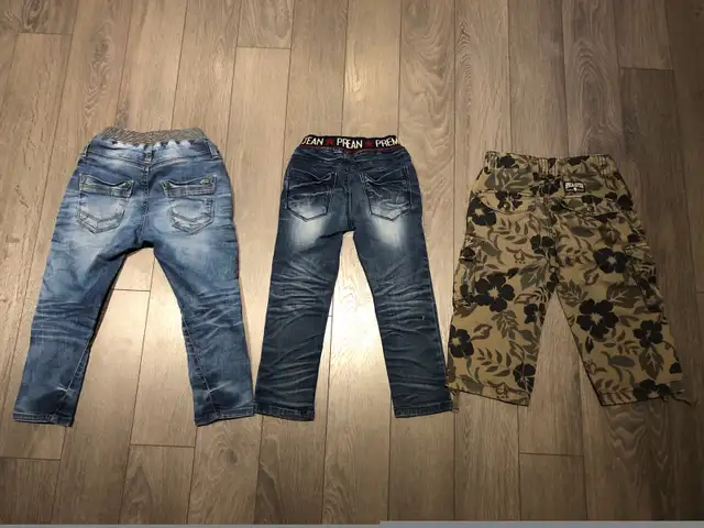 Vintage Designer jeans, kids size 4T in Clothing - 4T in City of Toronto - Image 6