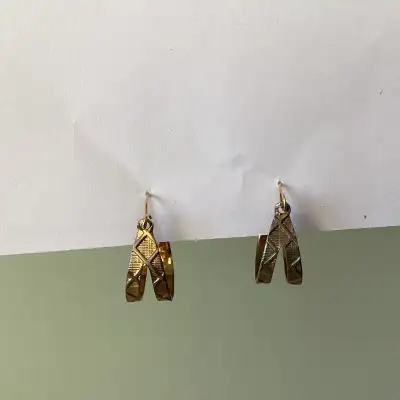 Double Loop Pierced Earrings Gold toned metal but no gold stamp Costume Jewelry ⅝" $2.00 Maples pick...