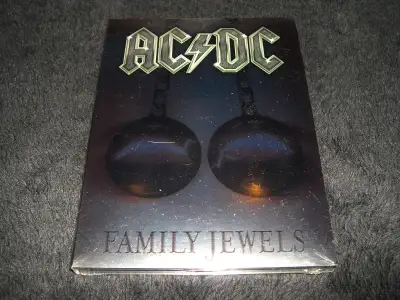 Neuf et scèllé. Pour voir mes autres DVDs à vendre sur Kijiji, entrez : ''DVDVDV''dans la barre de r...