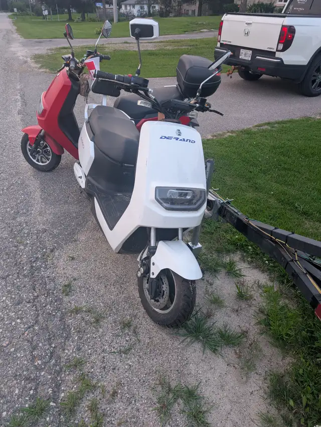Emmo Vovo 72 Volt E-Scooter in eBike in Kingston - Image 5