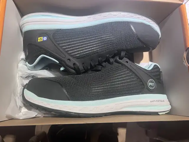 Timberland PRO Drivetrain SD35 Size 8 in Men's Shoes in Kitchener / Waterloo - Image 2