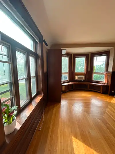 Studio Apartment in Prime Riverdale