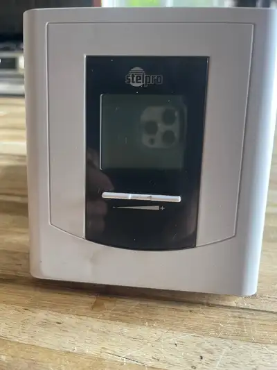 Lots deThermostats Stelpro , Aube et enewell, View more