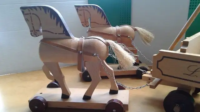 RARE German Wooden Horses and Carriage vintage in Toys & Games in City of Toronto - Image 6