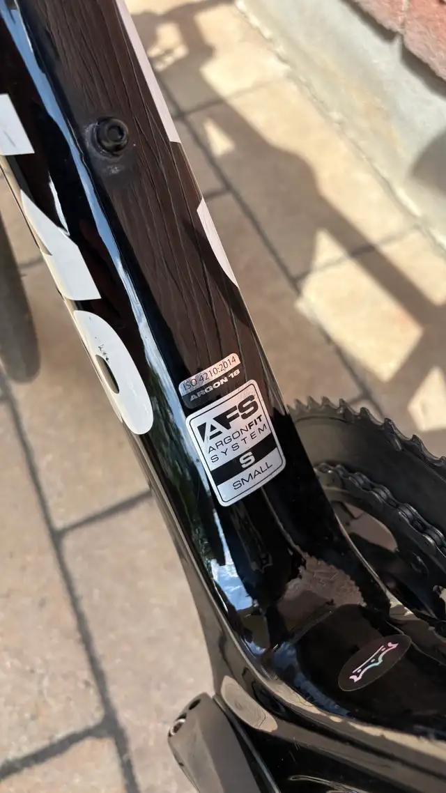 Road Bike: 2014 Argon 18 Gallium (Size Small) in Road in Ottawa - Image 7