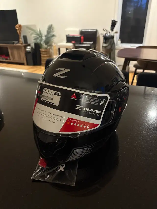 Casque de moto et vtt in Motorcycle Parts & Accessories in Longueuil / South Shore - Image 5