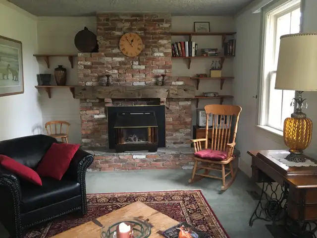 Quaint English Country - Camlachie in Long Term Rentals in Sarnia - Image 7