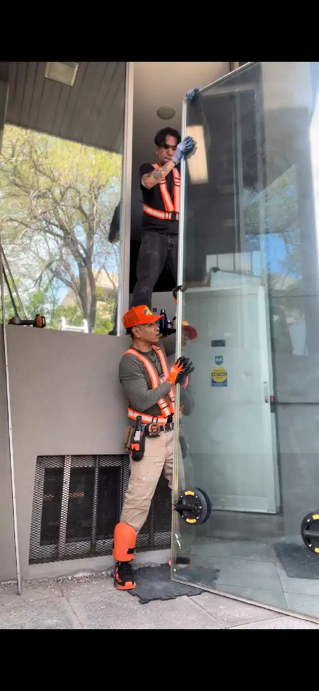 ⭐️GLASS, MIRRORS, WINDOWS AND DOORS63694109426819122