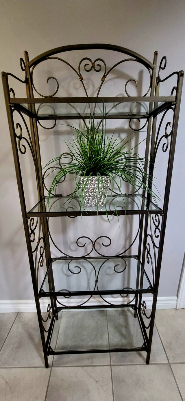 EXCELLENT QUALITY AND CONDITION. in Home Décor & Accents in Kitchener / Waterloo