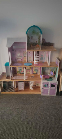 Doll House 5ft 
