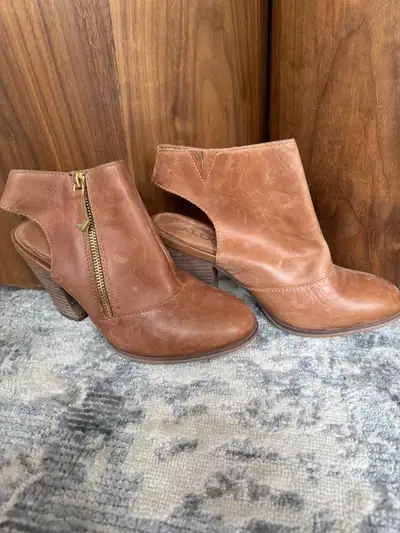Ladies Boots, Shoes, View more