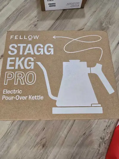 Fellow Stagg EKG Pro Electric Gooseneck Kettle white, View more