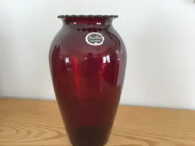 Vintage Ruby Red Glass No chips or cracks / immaculate condition Original Anchor Glass label on vase...