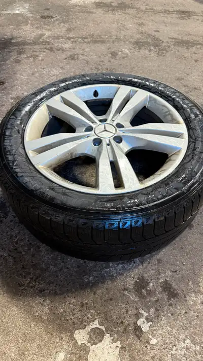 Used winter set Oem Mercedes rims with Michelin tires 255/50/19,