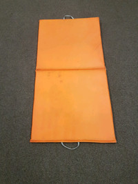 Folding work mat