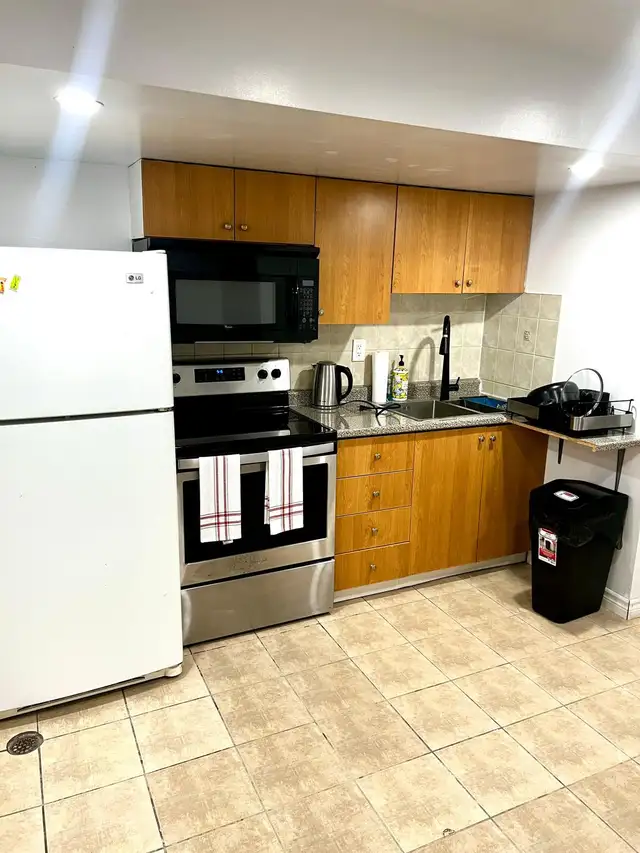Basement Apt for rent in Long Term Rentals in City of Toronto - Image 2